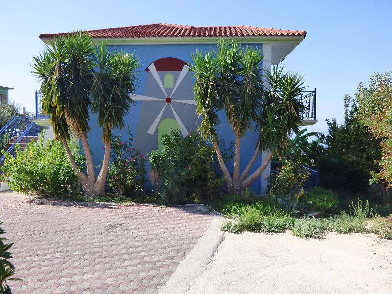 Milos Studios Lourdata  Exterior foto